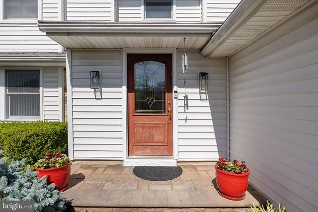 1024 BOBWHITE DR, Cherry Hill, NJ 08003