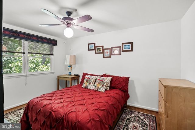 1024 BOBWHITE DR, Cherry Hill, NJ 08003