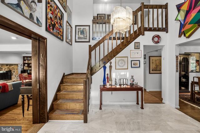 1024 BOBWHITE DR, Cherry Hill, NJ 08003
