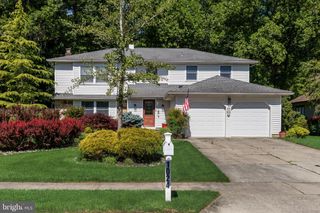 1024 BOBWHITE DR, Cherry Hill, NJ 08003