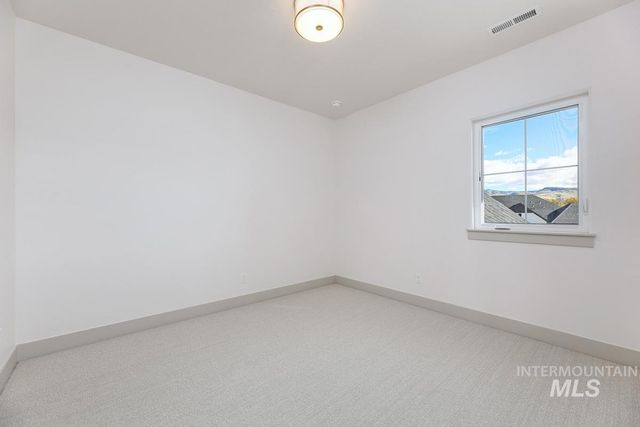 14041 N Hornbill Way, Boise, ID 83714