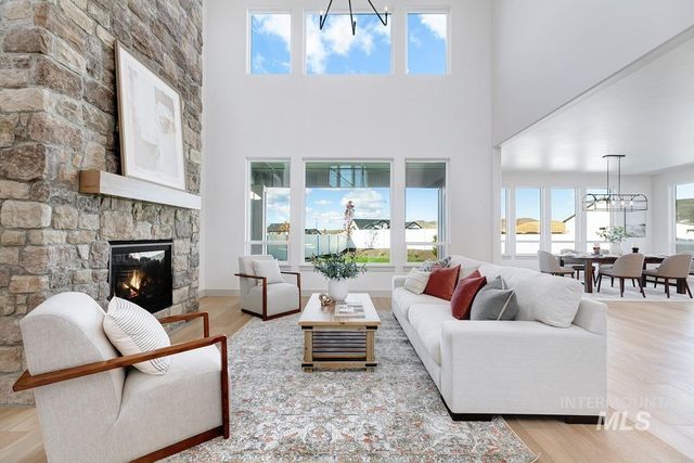 14041 N Hornbill Way, Boise, ID 83714