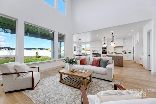 14041 N Hornbill Way, Boise, ID 83714