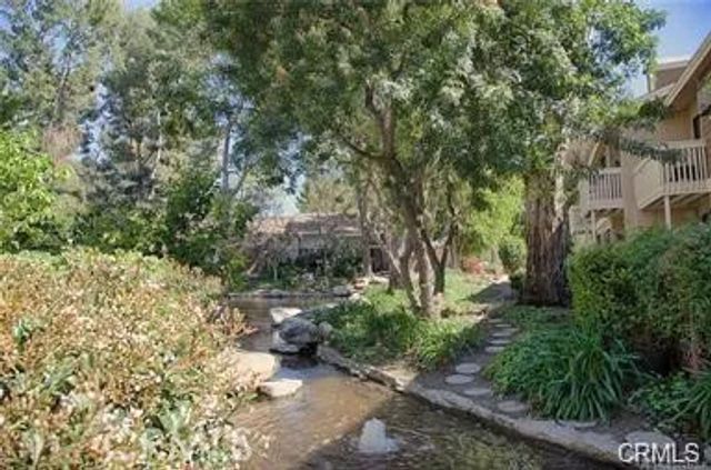 94 Lakepines, Irvine, CA 92620