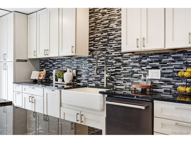 30 S Moline St, Aurora, CO 80012