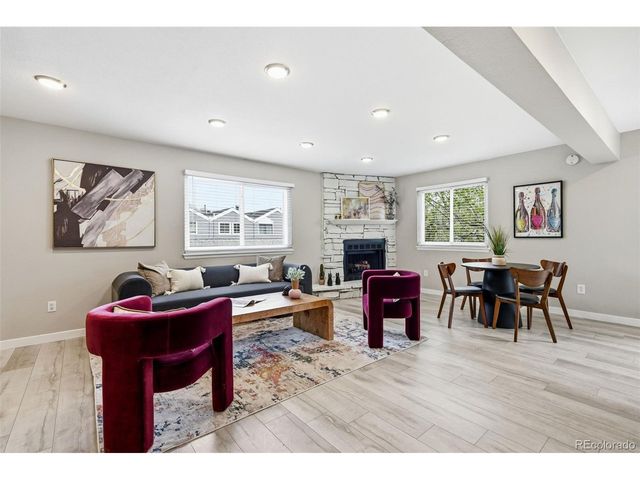 30 S Moline St, Aurora, CO 80012