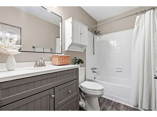 30 S Moline St, Aurora, CO 80012