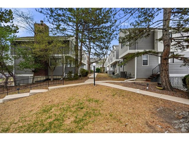 30 S Moline St, Aurora, CO 80012