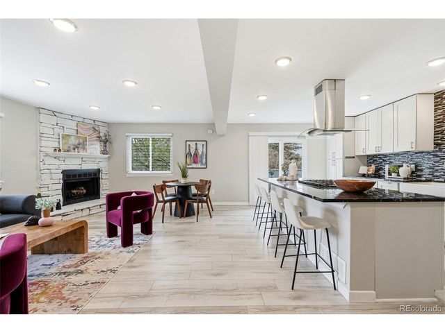 30 S Moline St, Aurora, CO 80012