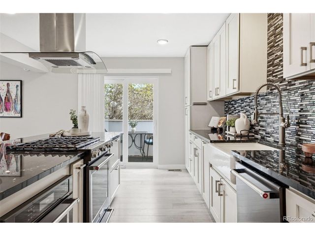 30 S Moline St, Aurora, CO 80012