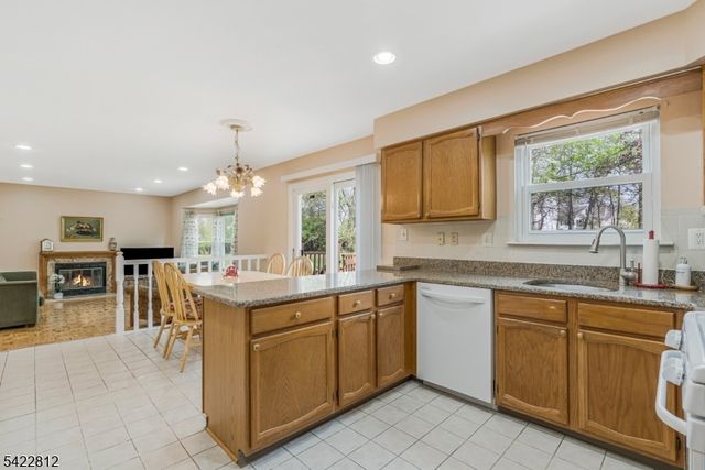 17 Denbigh Dr, Franklin Twp., NJ 08873