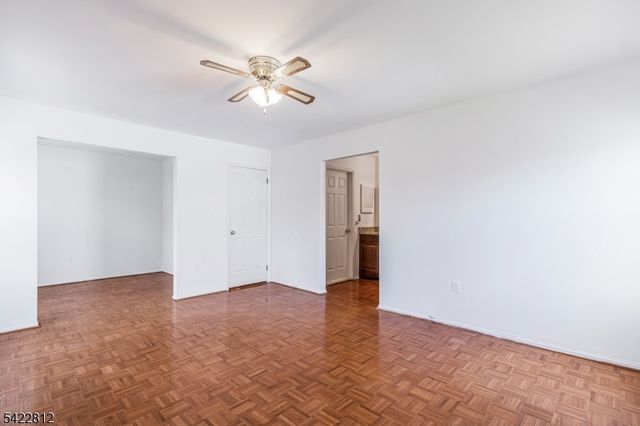 17 Denbigh Dr, Franklin Twp., NJ 08873