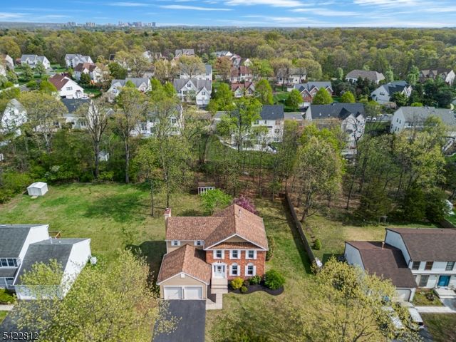 17 Denbigh Dr, Franklin Twp., NJ 08873