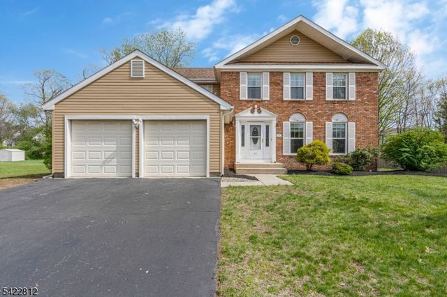 17 Denbigh Dr, Franklin Twp., NJ 08873