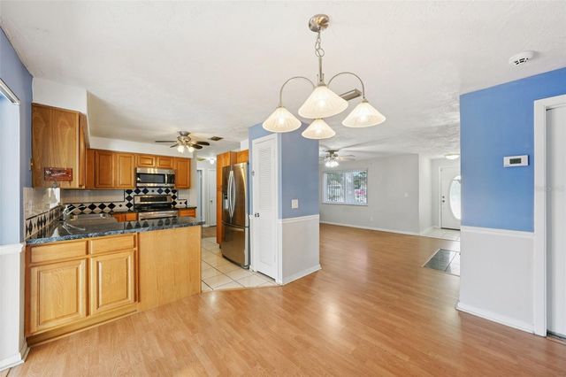 1975 TEMPLE TERRACE, Clearwater, FL 33764