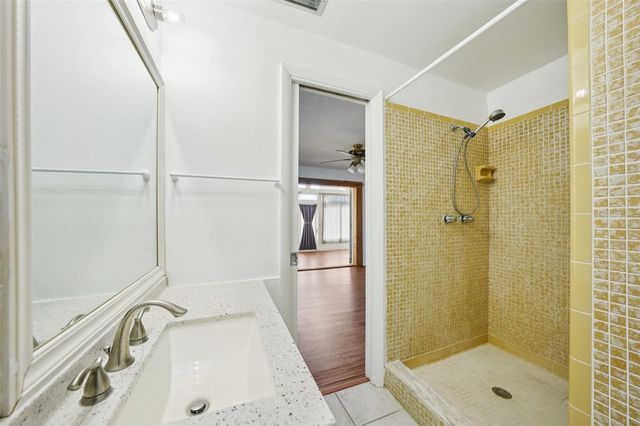 1975 TEMPLE TERRACE, Clearwater, FL 33764