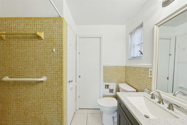 1975 TEMPLE TERRACE, Clearwater, FL 33764