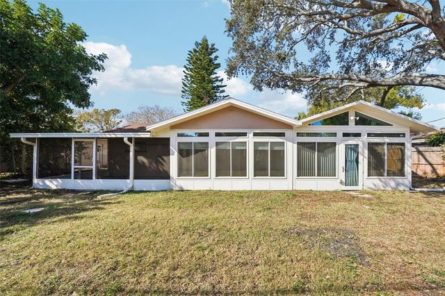 1975 TEMPLE TERRACE, Clearwater, FL 33764