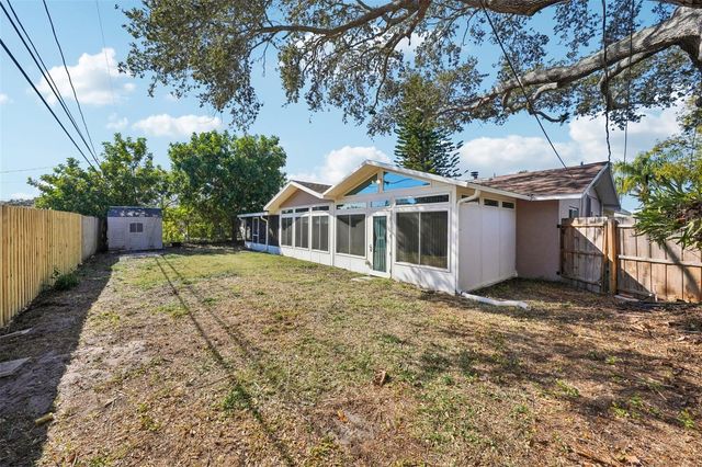 1975 TEMPLE TERRACE, Clearwater, FL 33764