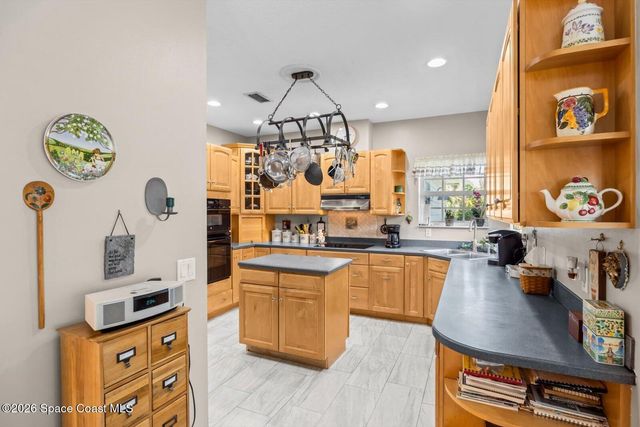 580 42nd Court, Vero Beach, FL 32968