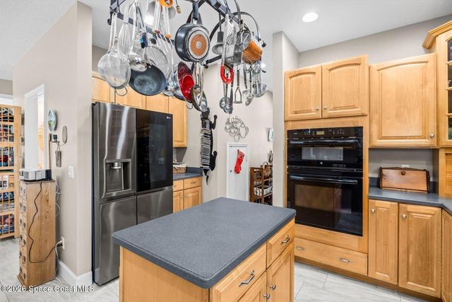 580 42nd Court, Vero Beach, FL 32968