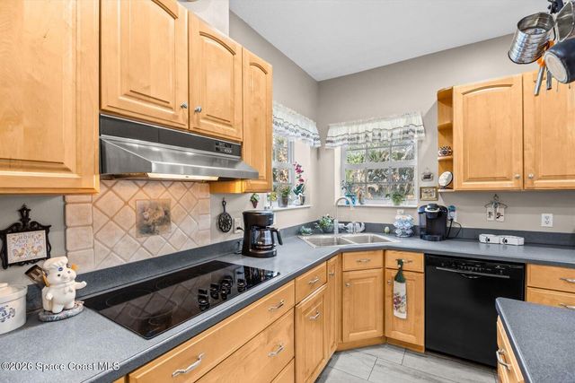 580 42nd Court, Vero Beach, FL 32968