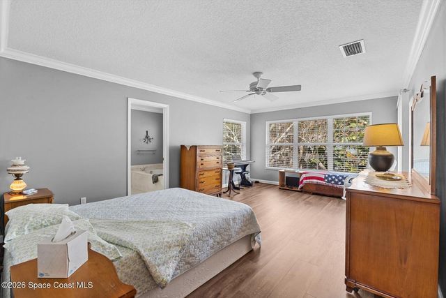 580 42nd Court, Vero Beach, FL 32968