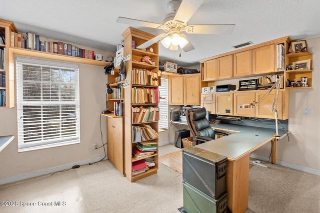 580 42nd Court, Vero Beach, FL 32968