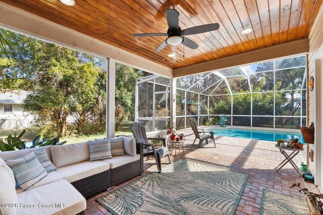 580 42nd Court, Vero Beach, FL 32968