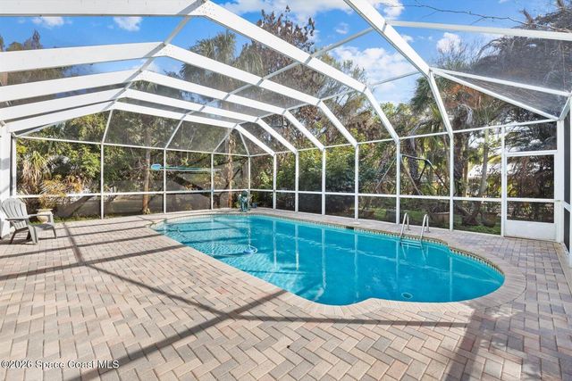 580 42nd Court, Vero Beach, FL 32968
