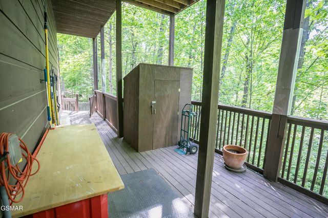 4482 Whetstone Road, Sevierville, TN 37862