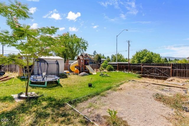 1405 Oleander Street, Medford, OR 97504