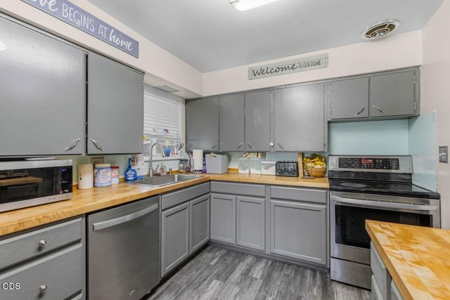 1405 Oleander Street, Medford, OR 97504