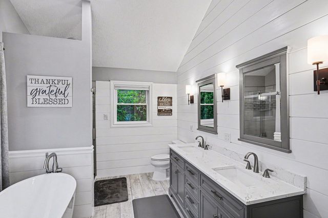 7629 Setters Pointe Drive, Brighton, MI 48116