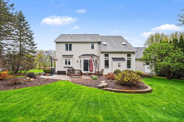 7629 Setters Pointe Drive, Brighton, MI 48116