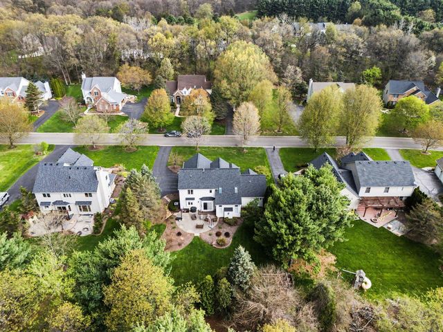 7629 Setters Pointe Drive, Brighton, MI 48116