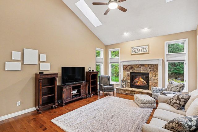 7629 Setters Pointe Drive, Brighton, MI 48116