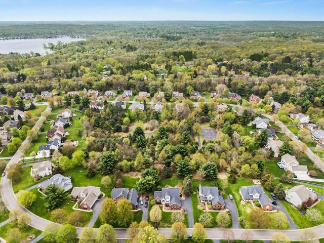 7629 Setters Pointe Drive, Brighton, MI 48116