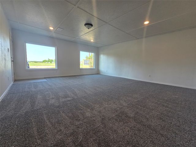 912 W Main Street, Quinlan, TX 75474