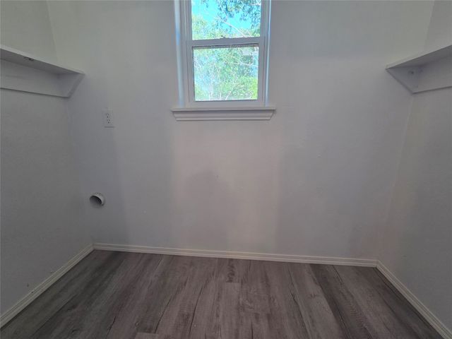 912 W Main Street, Quinlan, TX 75474