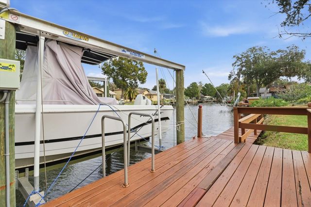 11721 W RIVERHAVEN DRIVE, Homosassa, FL 34448