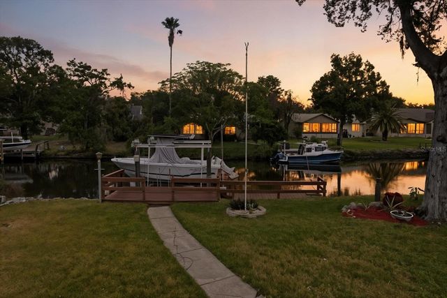 11721 W RIVERHAVEN DRIVE, Homosassa, FL 34448