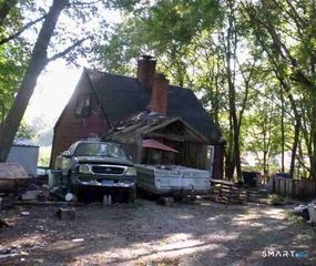 5 Blumenthal Drive, Montville, CT 06382
