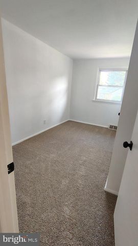 574 REMSEN RD, Philadelphia, PA 19115