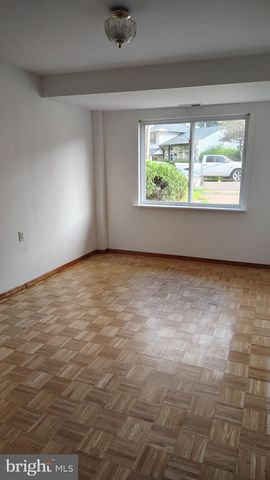 574 REMSEN RD, Philadelphia, PA 19115