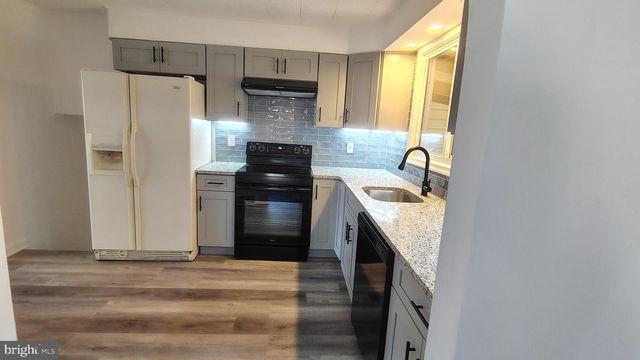 574 REMSEN RD, Philadelphia, PA 19115