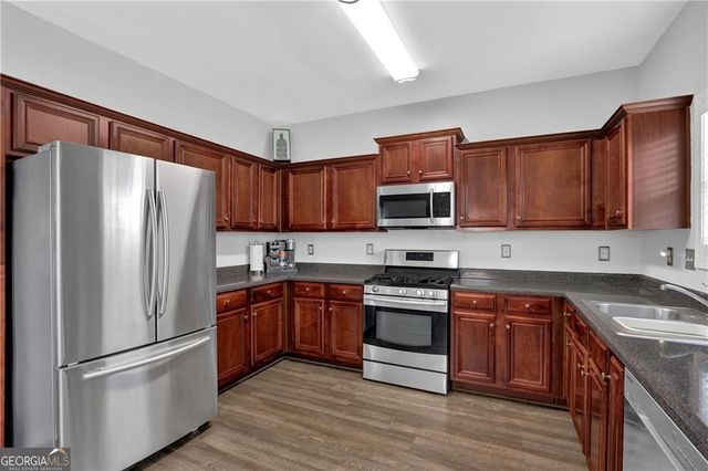 2145 Waterford Park Drive, Lawrenceville, GA 30044