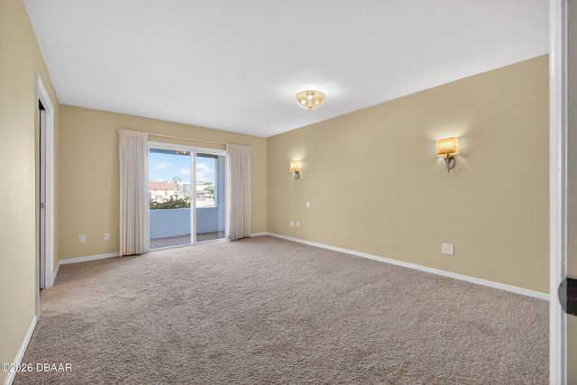 26 Creek Court, Palm Coast, FL 32137