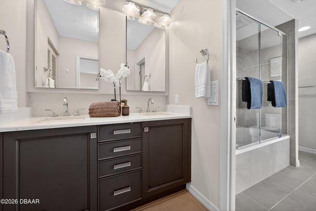 26 Creek Court, Palm Coast, FL 32137