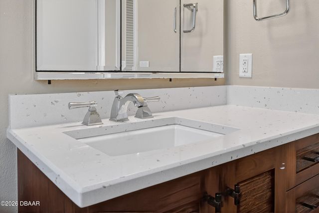 26 Creek Court, Palm Coast, FL 32137